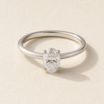 The Oval Solitaire