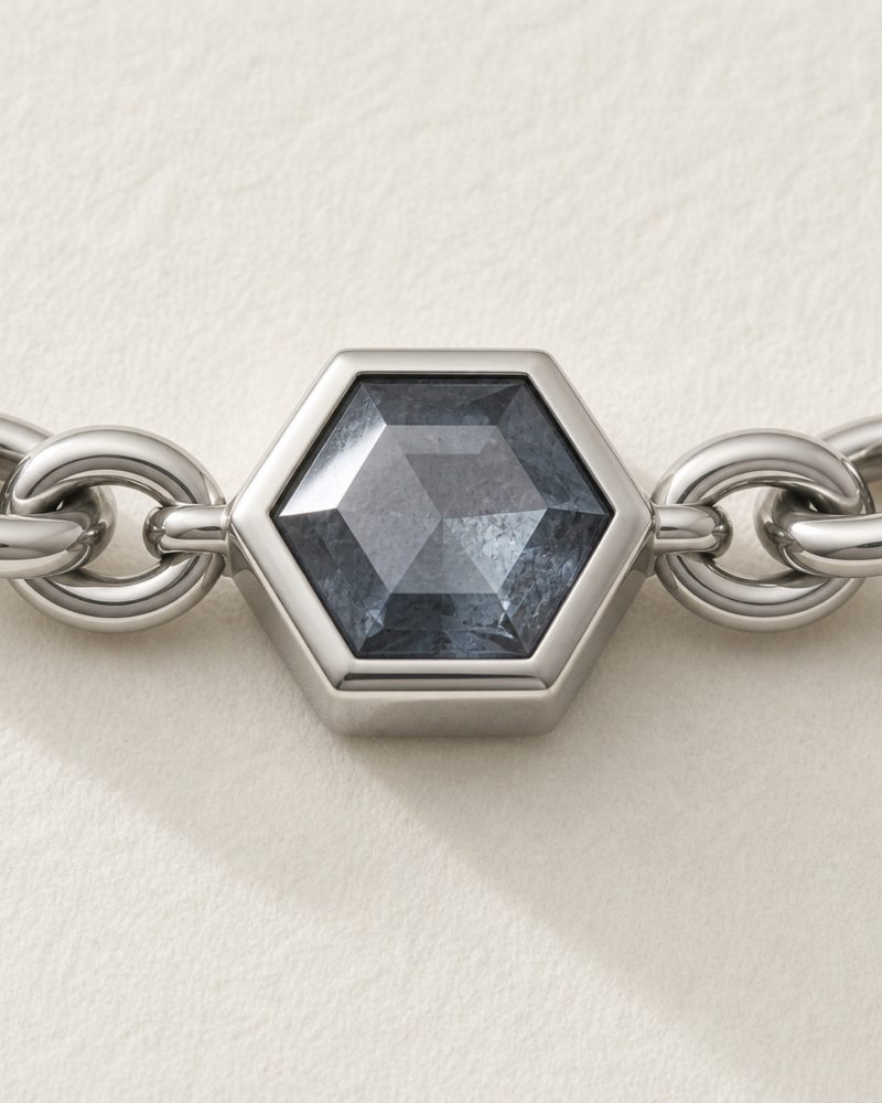 The Spinel Chain, view 3